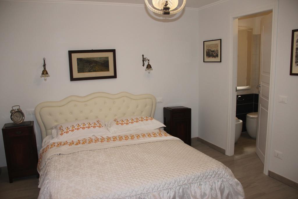 Millenovecento Apartman Tivoli Kültér fotó